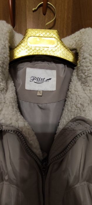 Продам пуховик женский