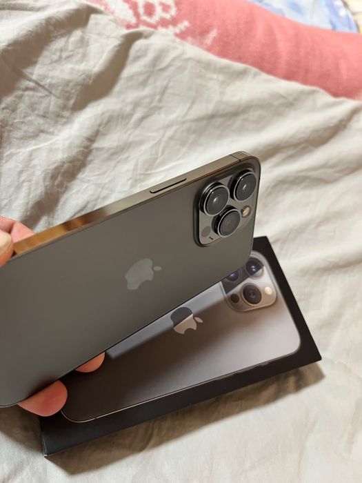 iPhone 13 Pro 128 GB — отличное состояние!
