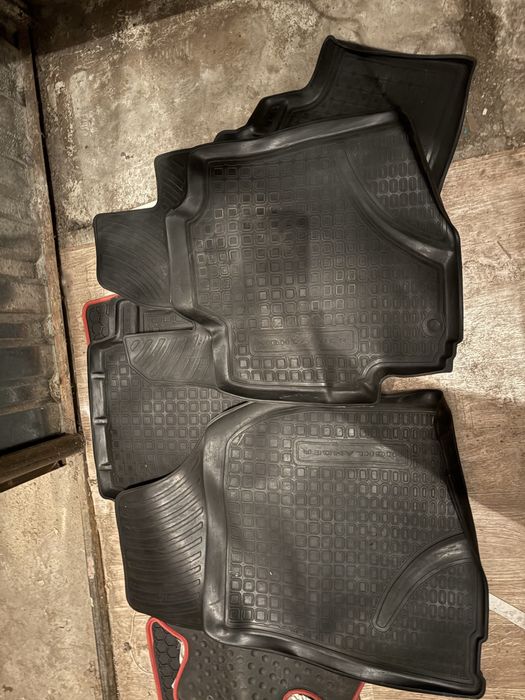 Коврики оригинал на Прадо и Хайландер 2 поколение