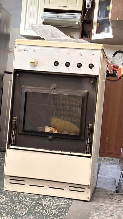 Отдам даром газовую плиту