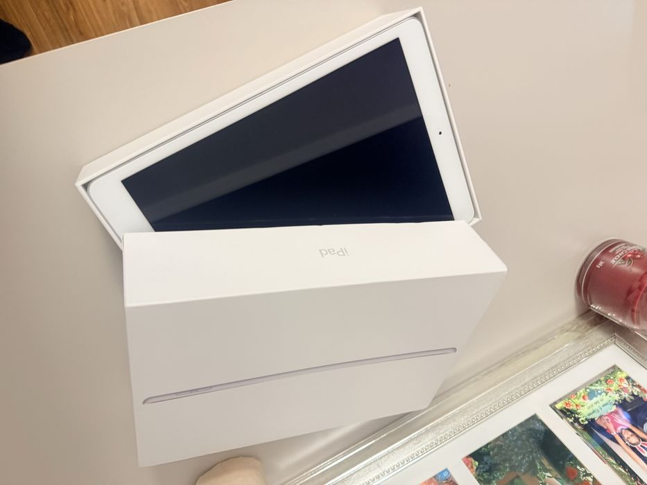 IPad 7th Generation, Wi-Fi, 32 GB
