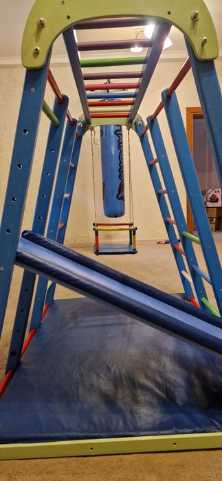 Детский спортивный комплекс