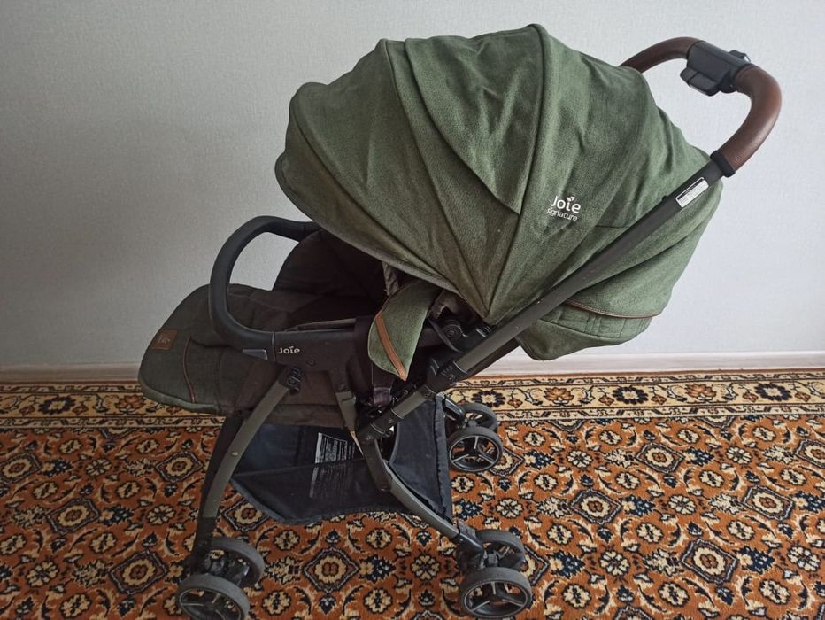 Продам детскую коляску