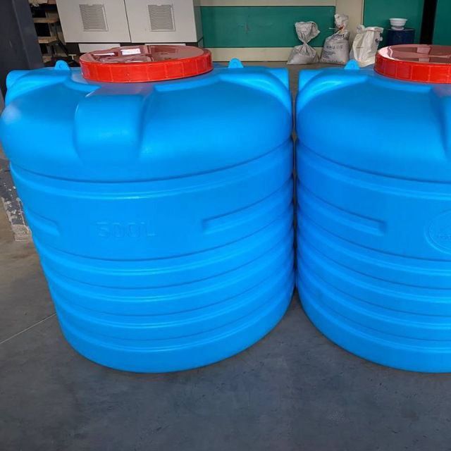 bochka ichimlik suvi uchun yomkost bo'chkalar