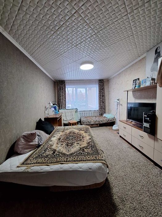 3х ком квартира 1 этаж 20 мкр