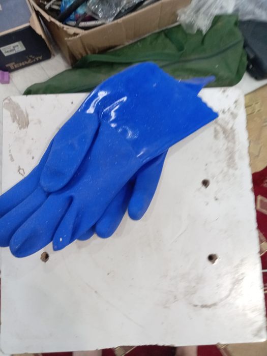 Перчатка резиновые