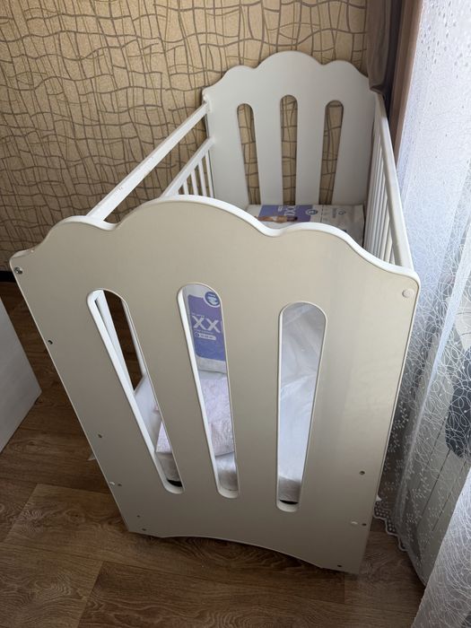 Детскийй  Кроватьььь