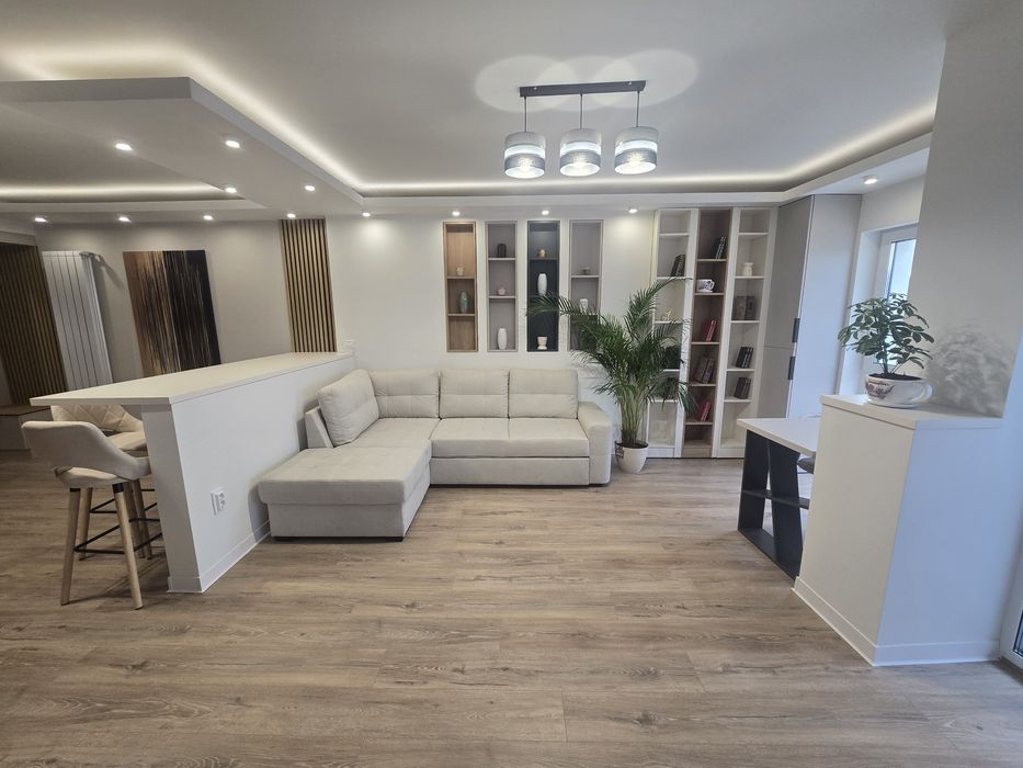 Vand apartament premium