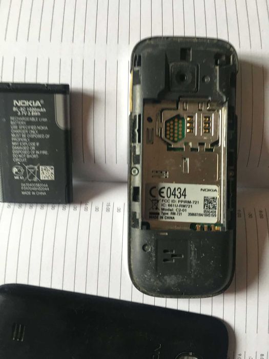 Nokia C2 telefon in orice retea