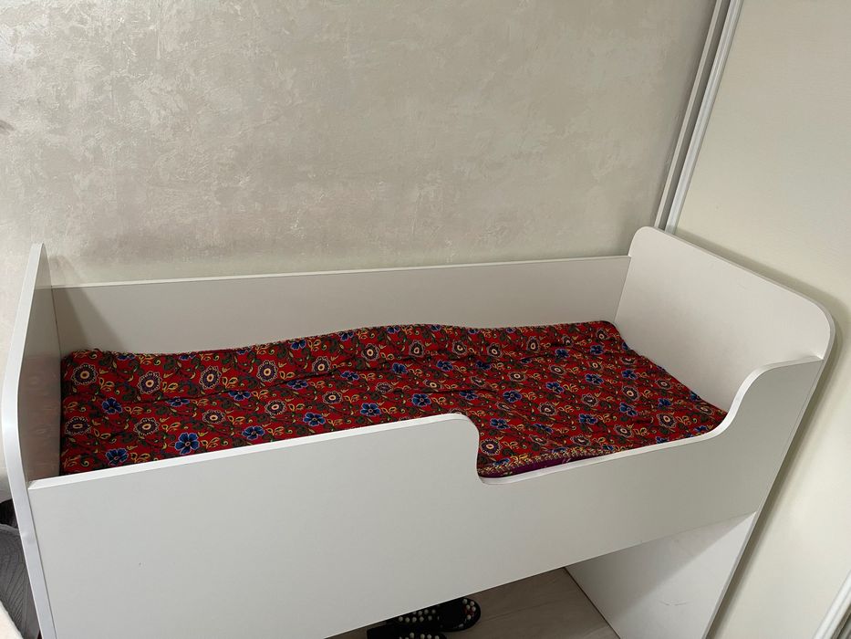 Детская кровать верхний ярус