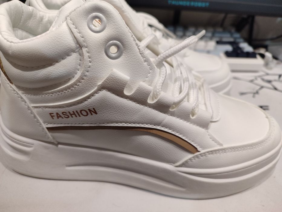 Продам вещи в хорошем состоянии