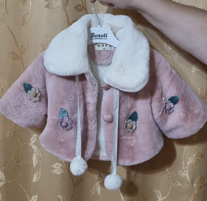 Продам детское платье и накидку