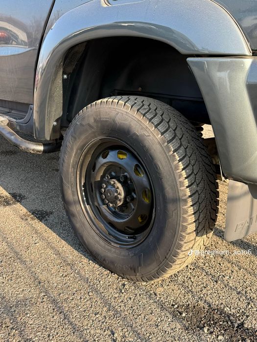 Продам УАЗ патриот