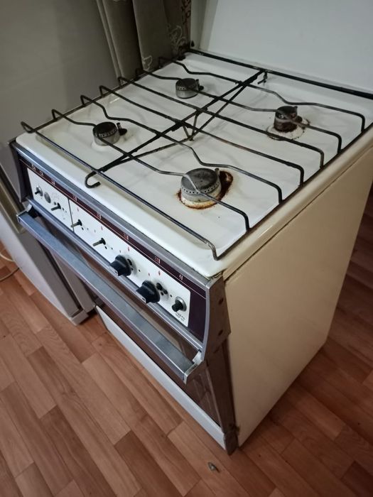 Газовая плита рабочая