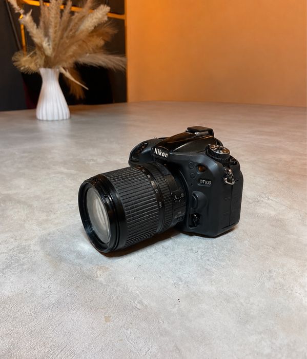 Фотоаппарат, Nikon
