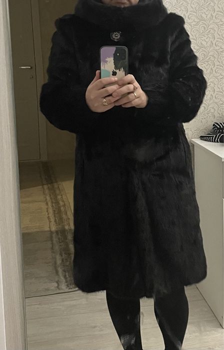 Шуба б/у норковая