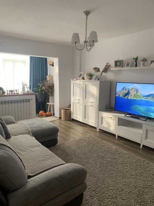 Proprietar  vand ap 2 camere decomandate