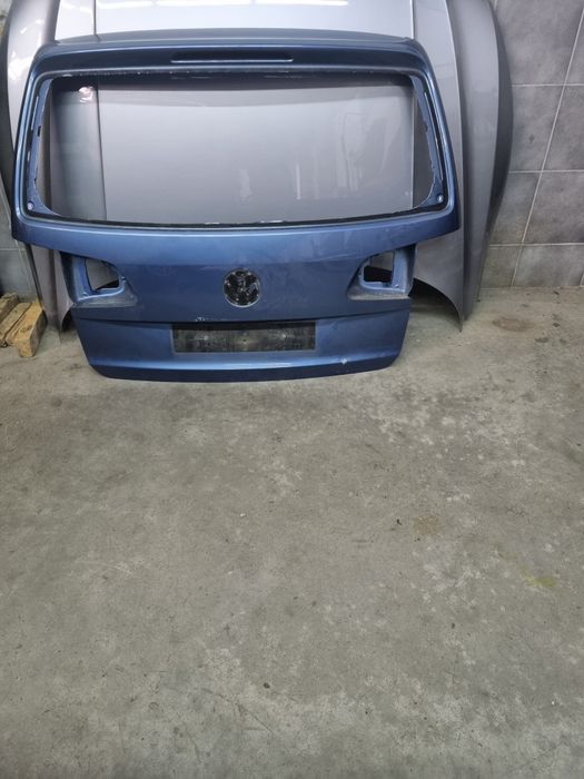 Hayon vw Touran 1T