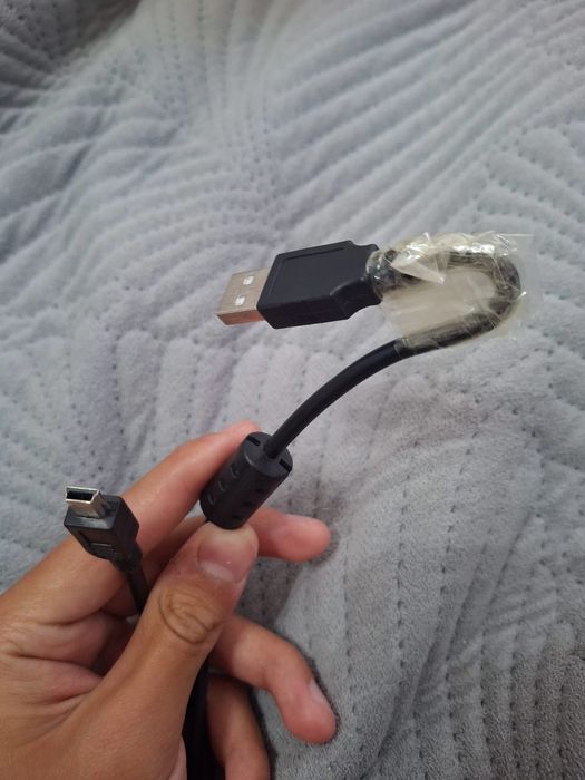 Продам прошитую Playstation 3 slim
