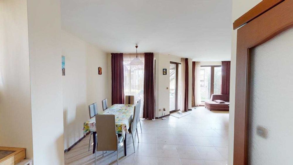 Продава се Къща в с. Кошарица, Област Бургас - 143 кв.м за 945 €/кв.м - Снимка #3