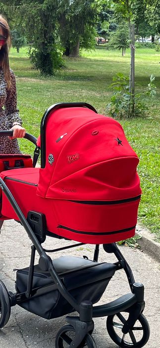 Продавам детска количка Milu Kids LLUVIA 010
