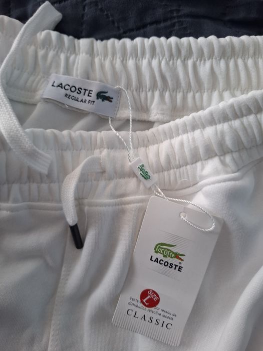 Къси панталони Lacoste, размер L - бели