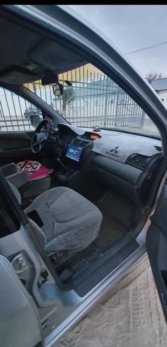 Mitsubishi Space Wagon 2.4 бинзин