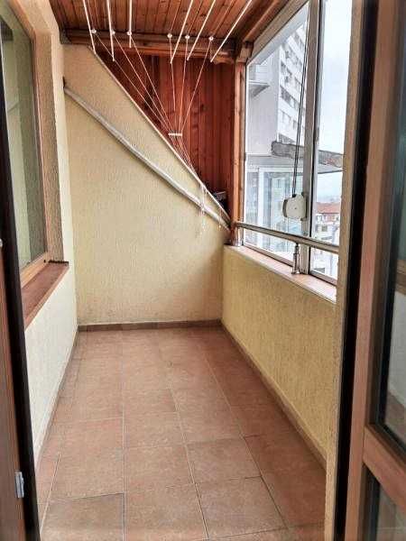 Дава се под наем Двустаен апартамент в Бургас, Лазур - 85 кв.м за 408 € - Снимка #4