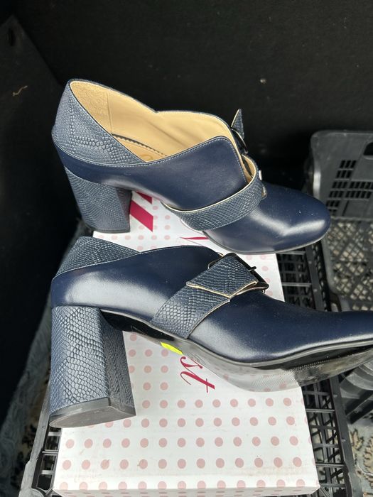 Botine/ pantofi piele noi
