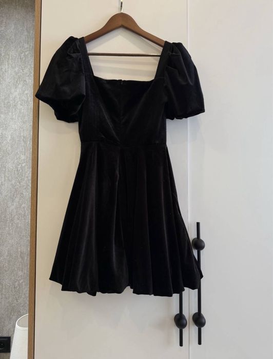 Короткое подростковое платье