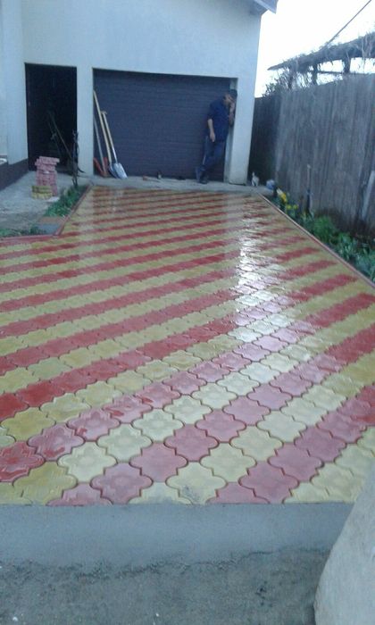 Fabricam Pavaje - Pavele Model 22x22 antiderapant