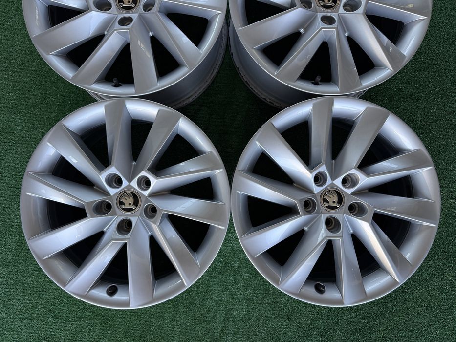 4бр. ОТЛИЧНИ 17” ОРИГИНАЛНИ Джанти 5х112 *STRATOS* за -SKODA Superb/AUDI/SEAT/VW/Vag- 7.0Jx17H2, ET40