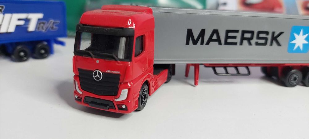 Камиончета 1:87 Herpa