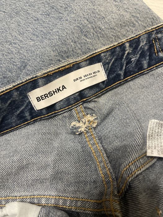 Продаются Джинсы BERSHKA