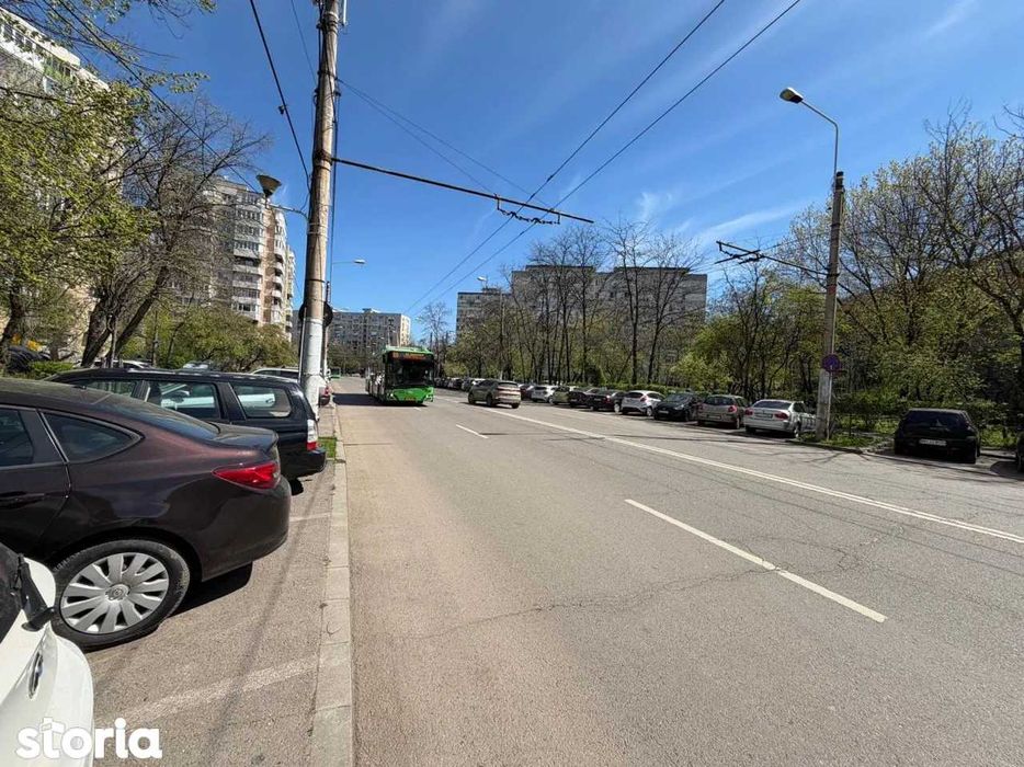 Proprietar - Spatiu Comercial Stradal 42 Mp VAD Vitrina Metrou Brancusi Renovat Barber Shop Salon Cabinet Birou