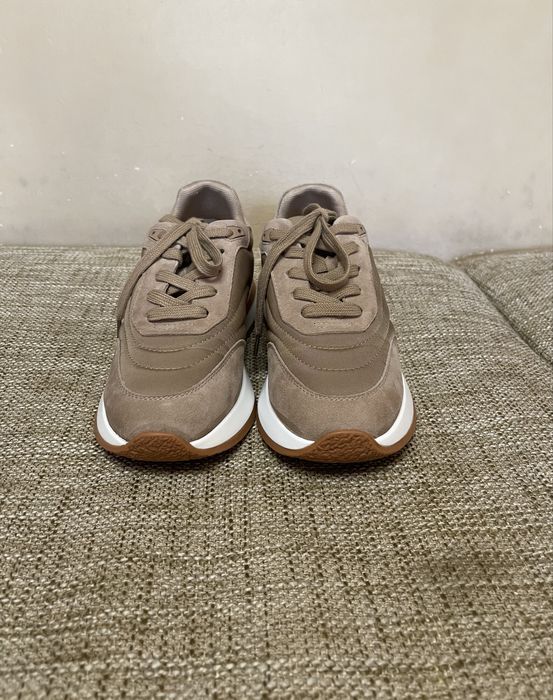 Новые кросовки 36’5/37