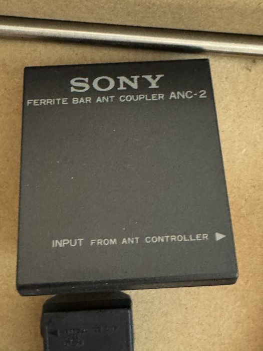 Antena Radio Sony AN-1  LW/MW/SW Wide Range, Low Noise FET RF Amplifier