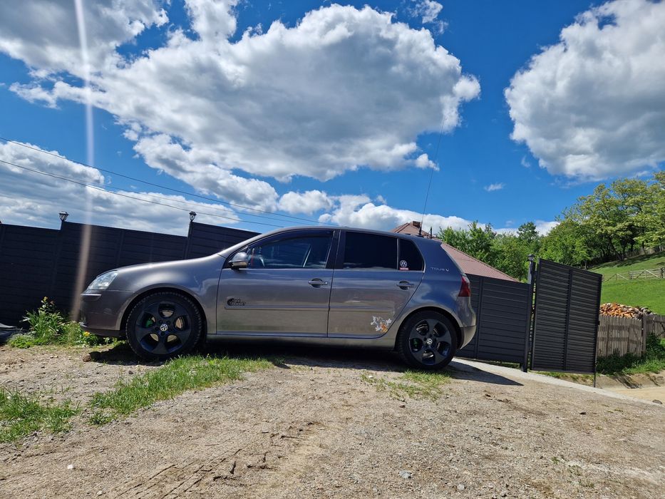 Vând golf 5 1.9 bls