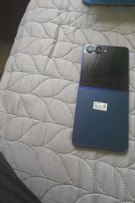 Samsung Galaxy Z Flip 7 256gb Shadow blue син