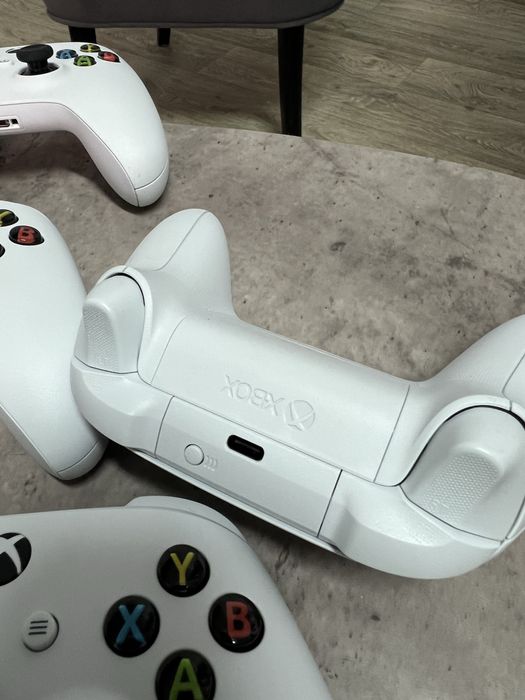 Controller Microsoft Xbox Series X/S Robot White Nou Garantie 12 Luni