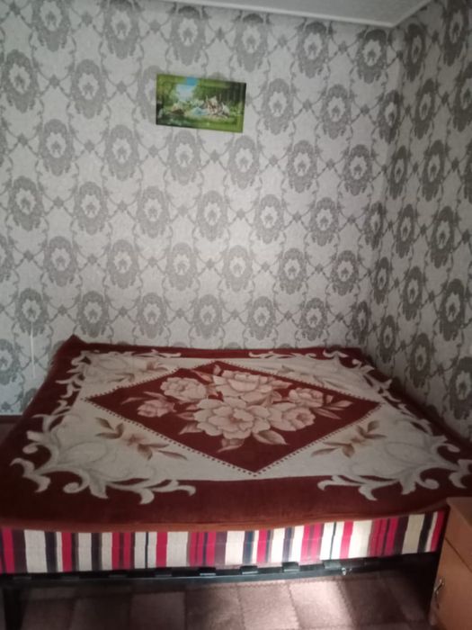 Продам спальный гарнитур