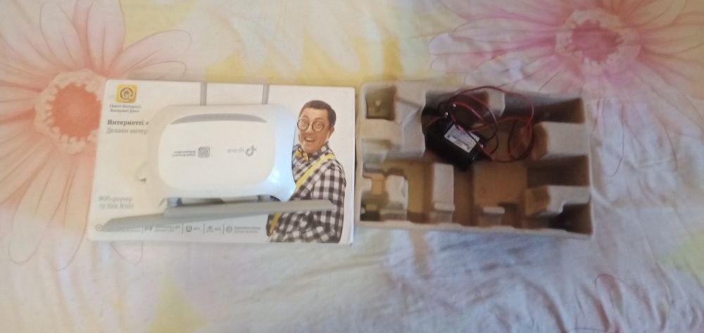 Продам вайфай вробочем состояние отличное работает