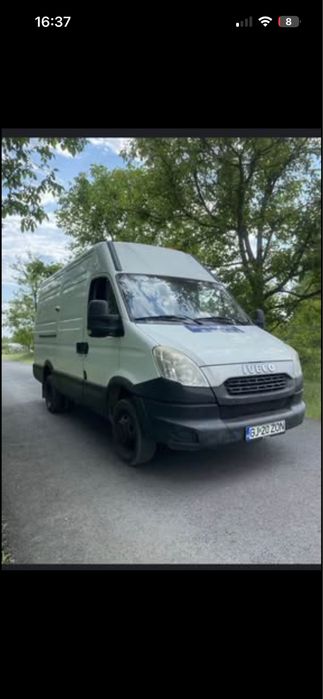 Vând iveco daily c12