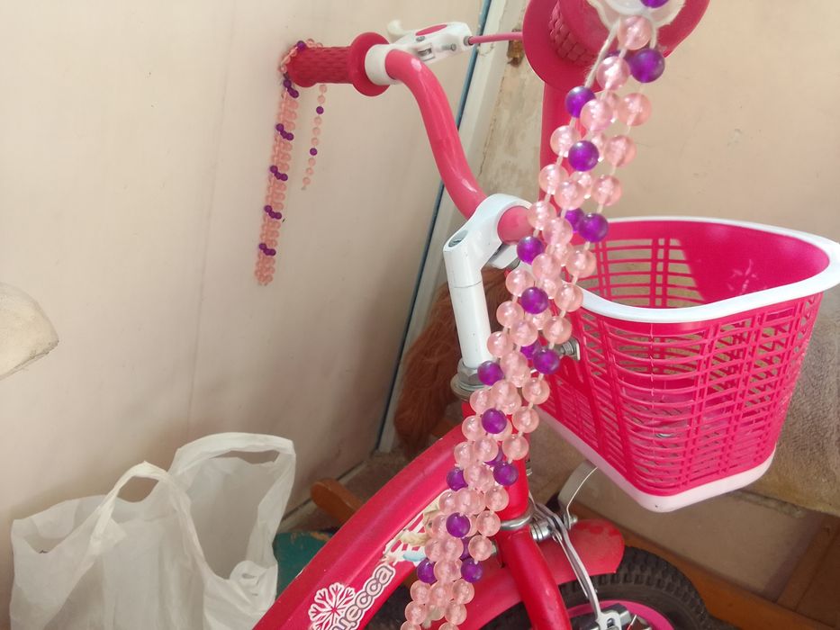 Продам велосипед для девочки