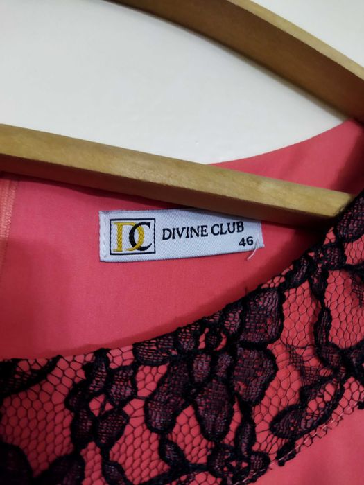 Продам женские платье