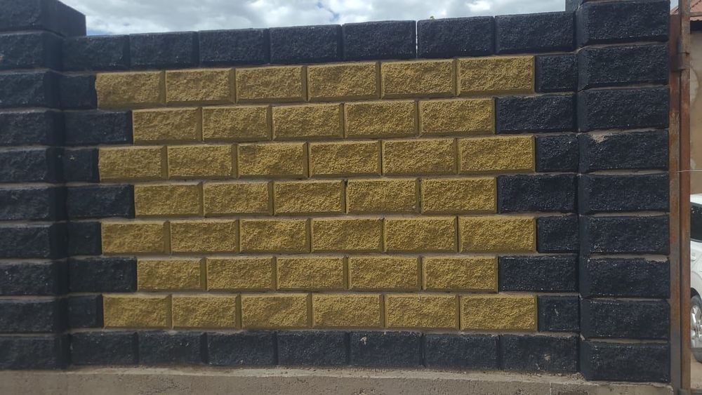 Дорожный бордюр вибропремсованный