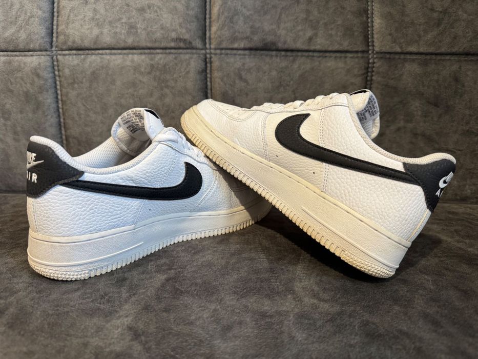Nike AIR FORCE 1 '07.