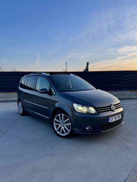 Volkswagen Touran 2.0 170hp| Pano | Dsg 7 locuri