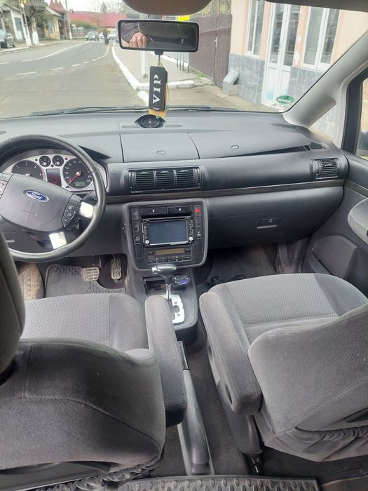 De vânzare ford galaxii automat