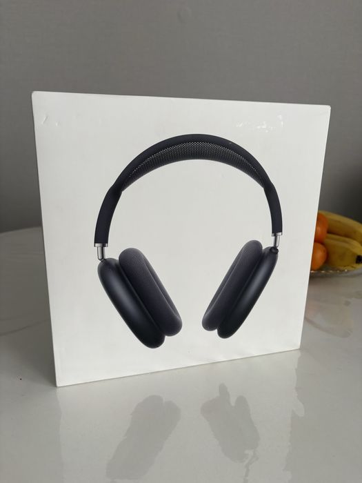 Airpods max with smart case